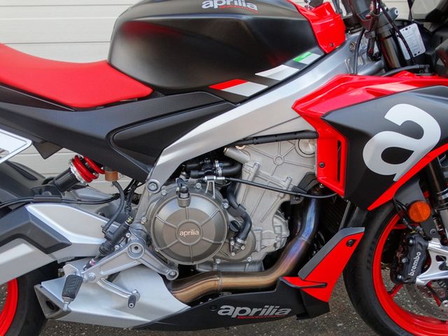 aprilia - tuono-660