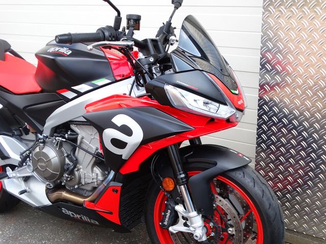 aprilia - tuono-660