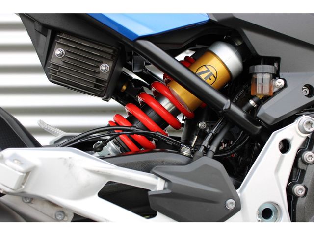 bmw - f-900-r