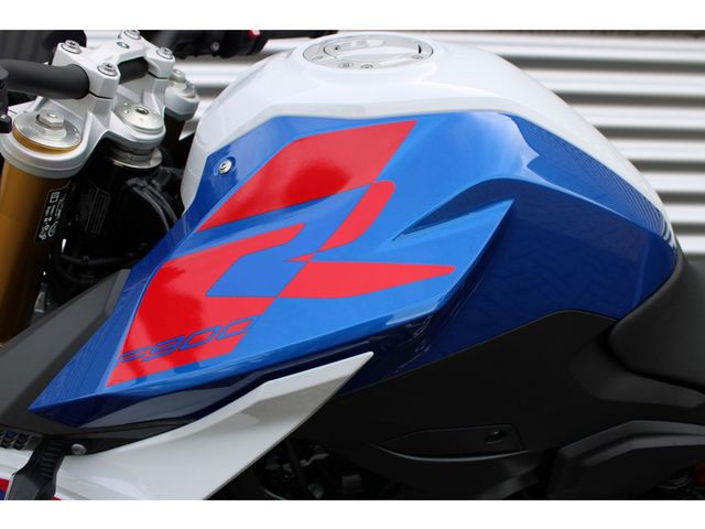 bmw - f-900-r