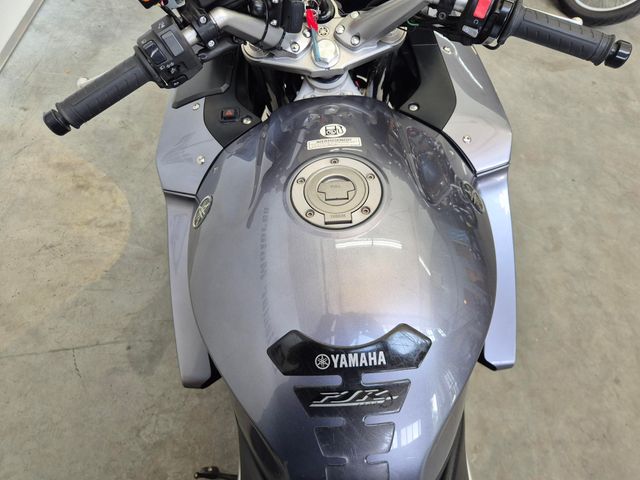 yamaha - fjr-1300