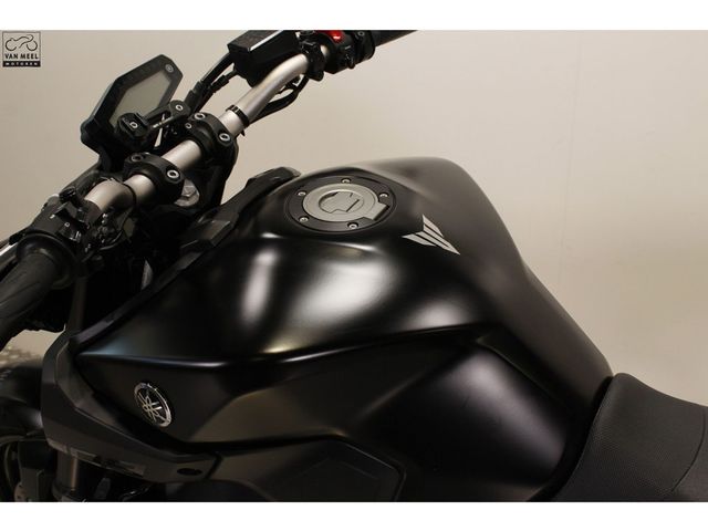 yamaha - mt-09-abs