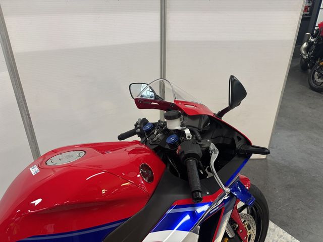 honda - cbr-600-rr