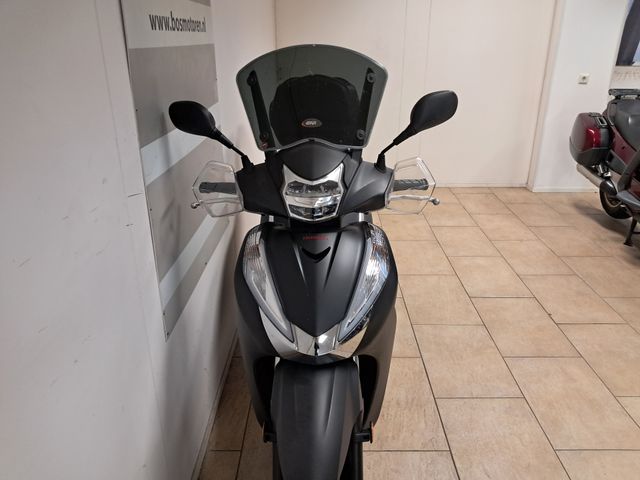 honda - sh-300i---abs