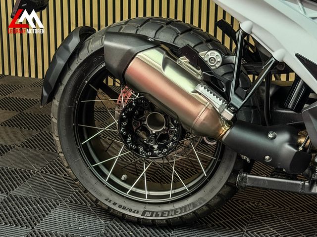 bmw - r-1300-gs