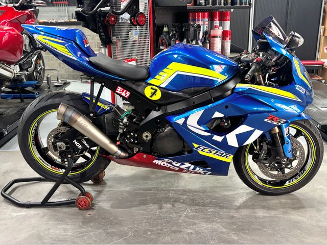 suzuki - gsx-r-1000