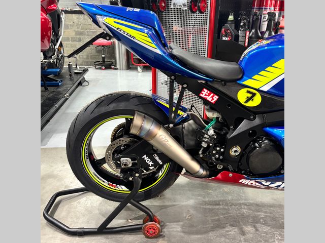 suzuki - gsx-r-1000