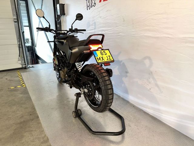 husqvarna - svartpilen-125