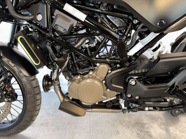 husqvarna - svartpilen-125