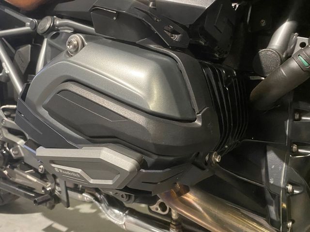 bmw - r-1200-r