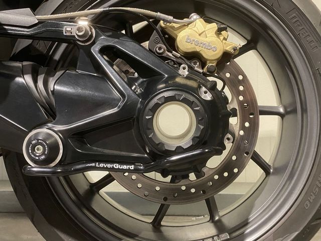 bmw - r-1200-r