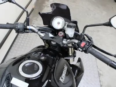 KAWASAKI Z1000 – foto 4