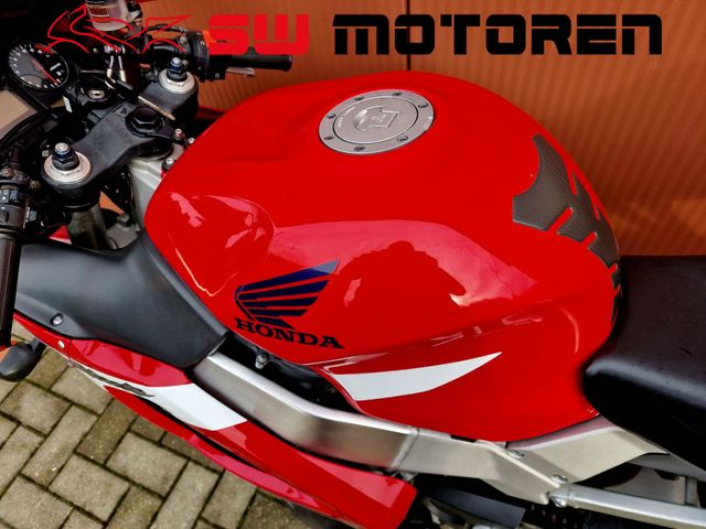 honda - cbr-900-rr-fireblade