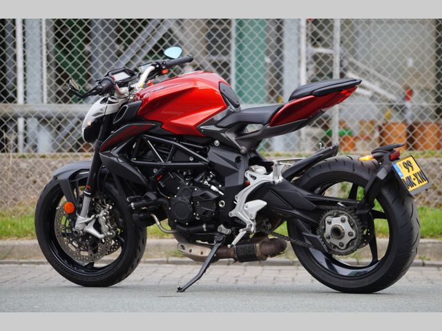 mv-agusta - brutale-800