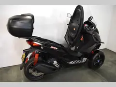 Piaggio MP3 300 HPE Sport 2021 occasion – foto 17 van 23