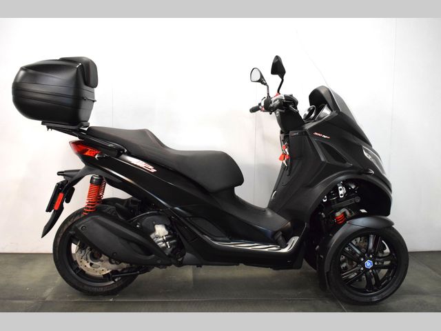 piaggio - mp3-300-hpe-sport