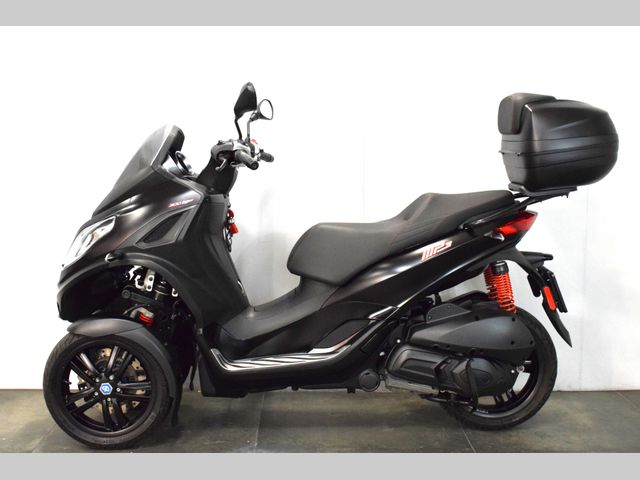 piaggio - mp3-300-hpe-sport