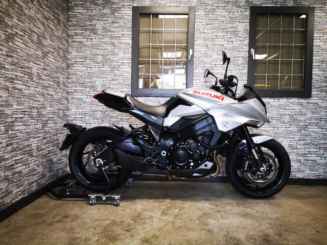 suzuki - gsx-s-1000-katana