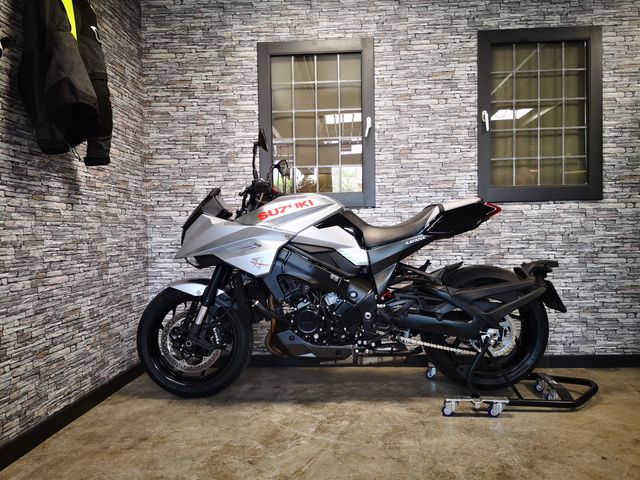 suzuki - gsx-s-1000-katana