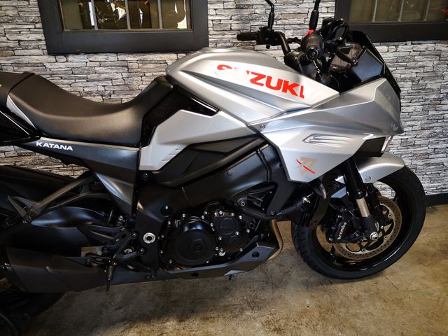 suzuki - gsx-s-1000-katana