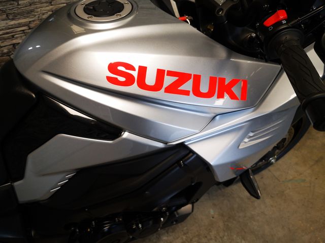suzuki - gsx-s-1000-katana