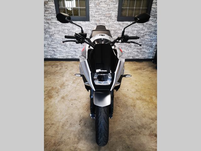 suzuki - gsx-s-1000-katana