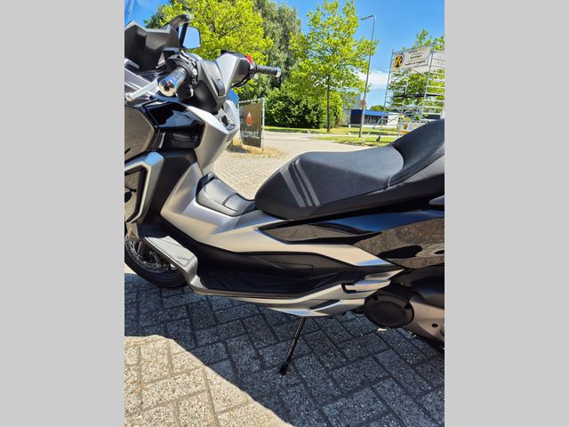 honda - nss-300-forza-c-abs