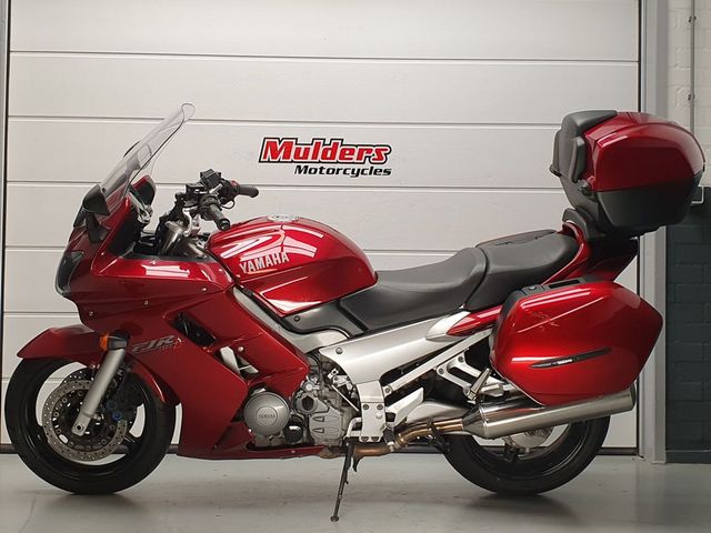 yamaha - fjr-1300