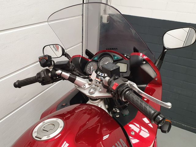 yamaha - fjr-1300