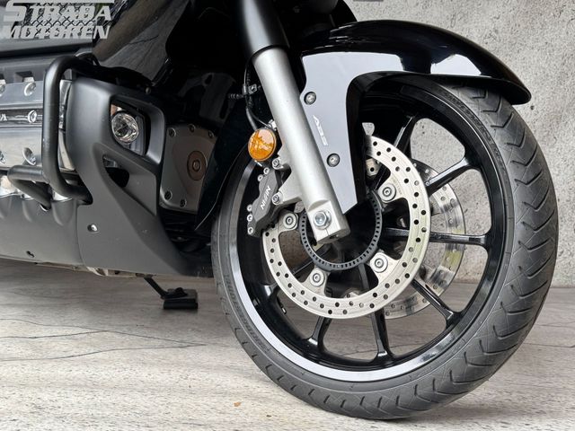 honda - f6-c-gl-1800-valkyrie