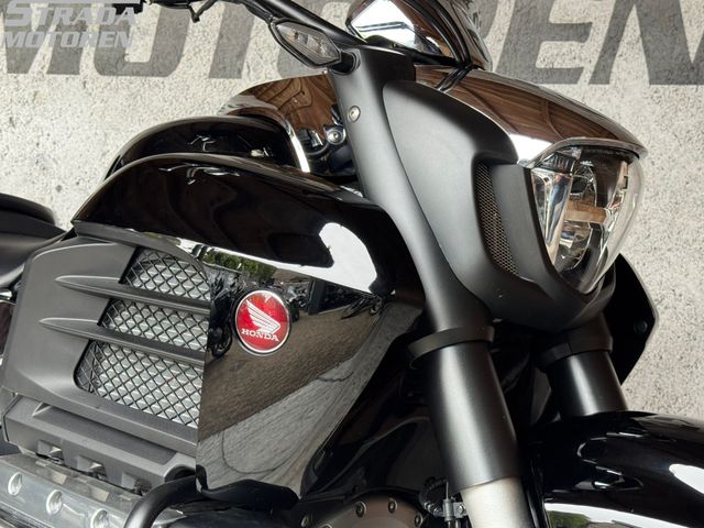honda - f6-c-gl-1800-valkyrie