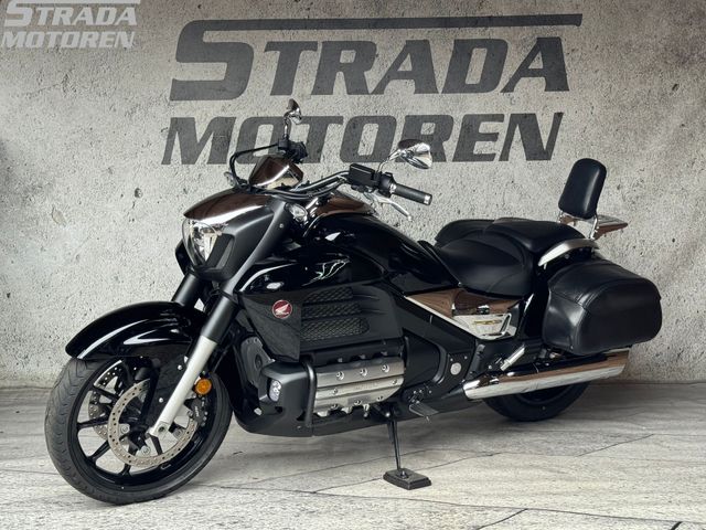 honda - f6-c-gl-1800-valkyrie