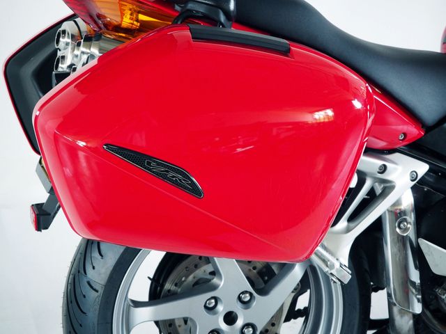 honda - vfr-800-f-vtec-abs