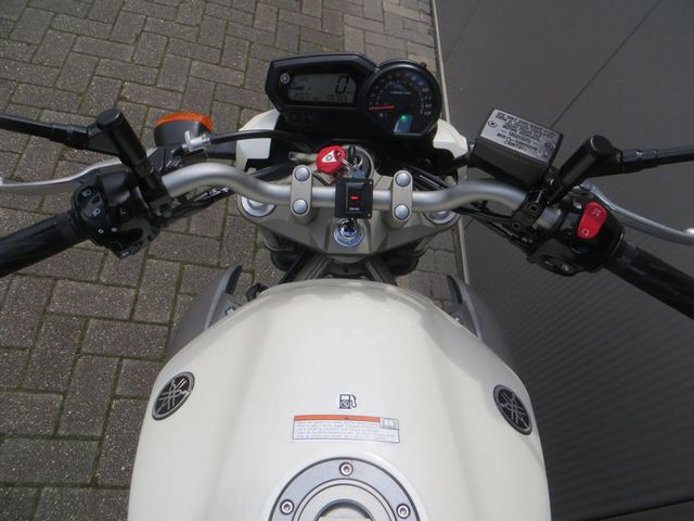 yamaha - xj-6-abs
