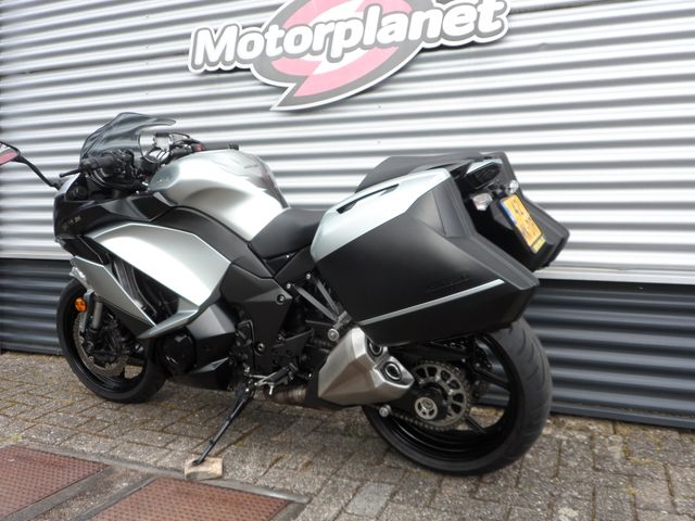 kawasaki - z-1000-sx