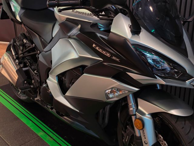 kawasaki - z-1000-sx