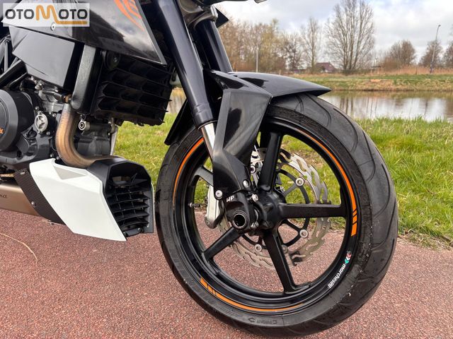 ktm - 690-duke