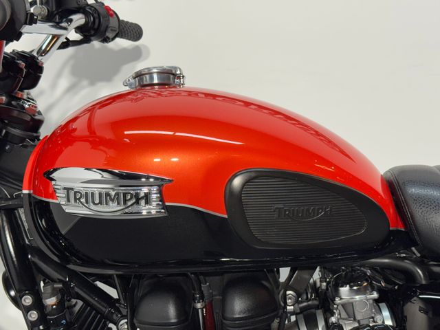 triumph - bonneville