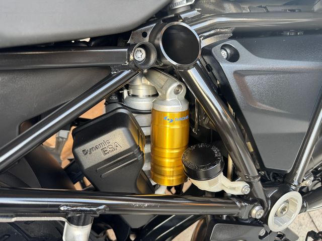 bmw - r-1200-gs-adventure-abs-asc-esa