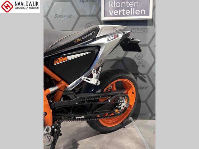 ktm - 690-duke
