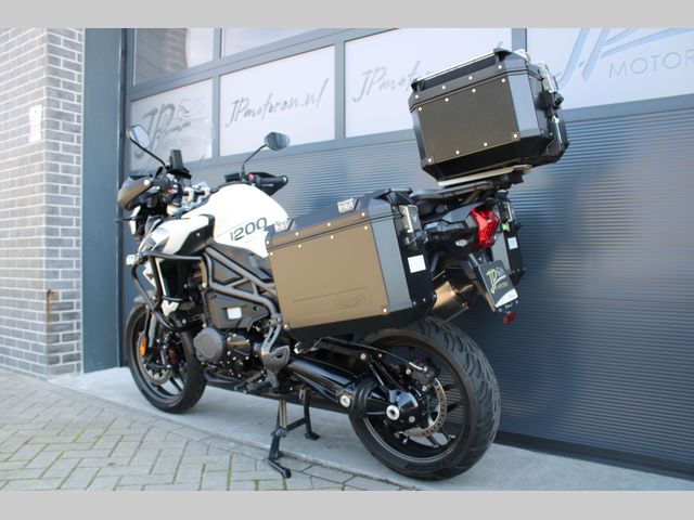 triumph - tiger-explorer-xrt
