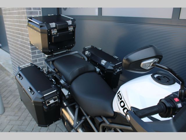 triumph - tiger-explorer-xrt