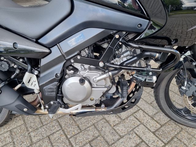 suzuki - v-strom-dl-650-abs