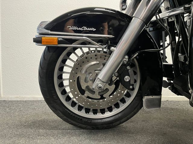 harley-davidson - electra-glide-ultra-classic-flhtcu