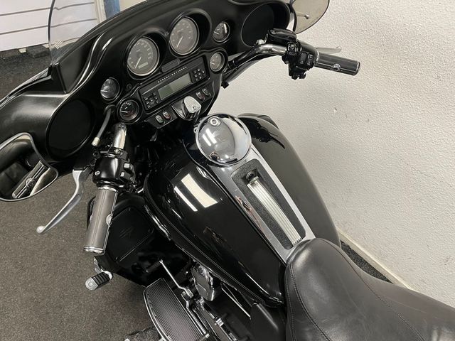 harley-davidson - electra-glide-ultra-classic-flhtcu