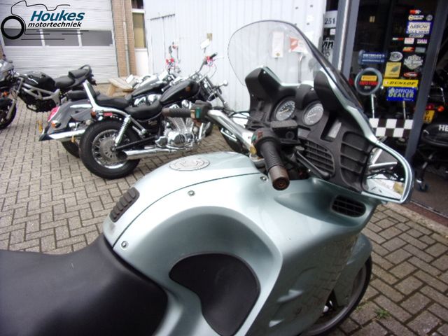 bmw - r-1100-rt