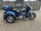 HARLEY-DAVIDSON TRI GLIDE ULTRA CLASSIC FLHTCUTG