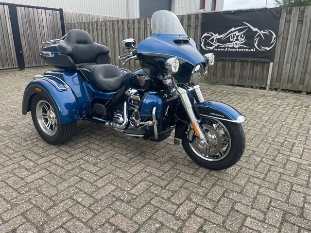 harley-davidson - tri-glide-ultra-classic-flhtcutg