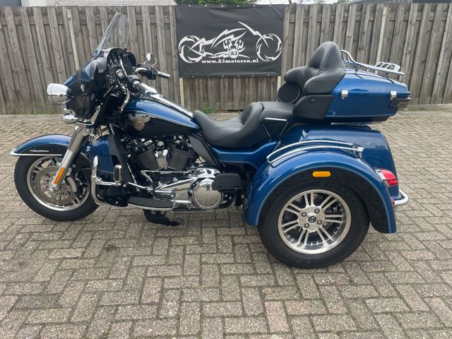 harley-davidson - tri-glide-ultra-classic-flhtcutg