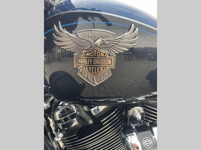 harley-davidson - tri-glide-ultra-classic-flhtcutg